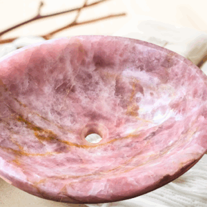 Vasque en Quartz rose,  26kg, 50x70cmx12cm
