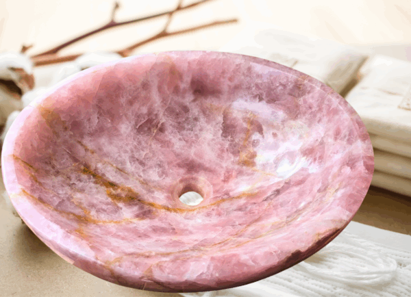 Vasque en Quartz rose,  26kg, 50x70cmx12cm